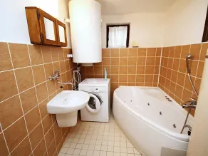 Casa de vacaciones Podoli by Interhome - Image 3