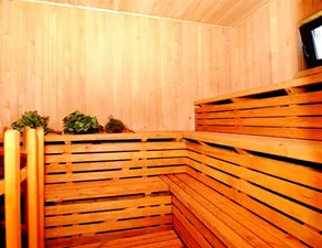 Casa de férias elegante na floresta pela água para férias em família na natureza da Lituânia - Image 2