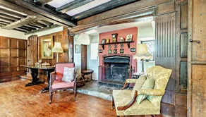Large Tudor Manor House with Private Jacuzzi & Indoor Pool, Sleeps Max 20. - Image 4