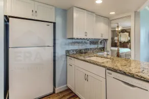 2nd Floor, newly remodeled 2 Bed/2 Bath ocean front condo, sleeps 6. - Image 2