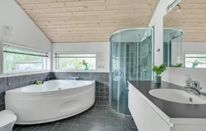 Cozy home in Give with sauna - Image 3
