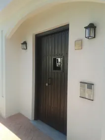 SCHÖNE WOHNUNG MIT POOL UND GYM - Image 4