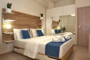 Ammos Elegant Luxury Apartment - Image 4