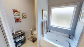 5 BDRM smukke fredelige søhus foran med 3 konger, 1 dronning og 4 tvillinger - Image 3