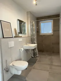 Barrierefreie Ferienwohnung in Winterscheid nahe Köln Bonn bis 4 Personen mit Netflix und mehr - Image 3