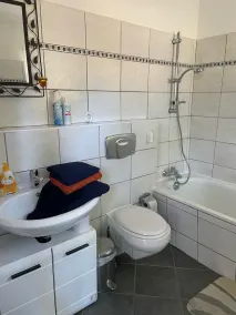 Small vacation apartment in Bad Lauchstädt - Image 2
