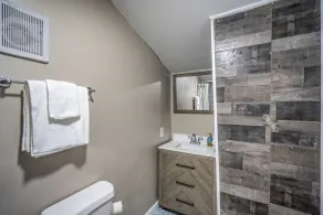 Tiny house in Bishop Arts! - Image 4