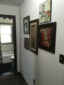 Étage principal joliment meublé avec accès privé près de la clinique Mayo à Rochester - Image 3