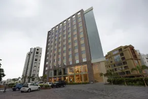 Hotel H - Image 2