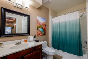 Villa Acacia 2 Bedroom Condo by RedAwning - Image 2