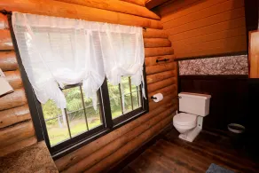 Five bedroom log cabin near Waipi'o Valley - Image 2