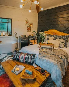 WANDERLUST TREEHOUSE REAL LIFE FAIRYTALE FOR TWO.HIDDEN DEEP IN THE WOODS - Image 3