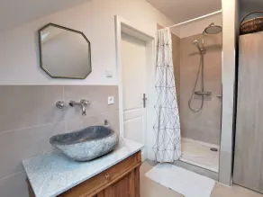 Cozy apartment for 2 guests - vacation apartment - Image 3