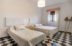 Cozy Home In Puente Genil - Image 4