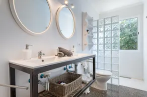 Holiday Home \"Sa Teulera de Sencelles\" with Pool & Wi-Fi - Image 3