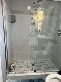 1 bedroom 1 bath private entrance - Image 2