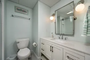 Wow!  Renovated 3rd floor bayfront condo! - Image 3