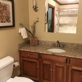 5 Bed 4 Bath Waterfront Home on Deep Water Cove Ideally located by car or boat! - Image 4