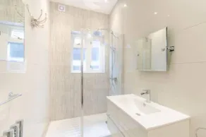 Brondesbury Apartments - Image 3