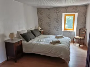 LARGE HOUSE TO SHARE WITH FRIENDS - Image 4