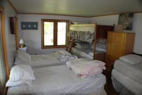 Sommer og Early Fall Lakeside Cottage Rental - Image 4