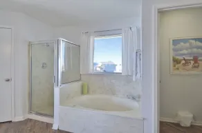 Beachfront Dolphin by Ryson Vacation Rentals - Image 4