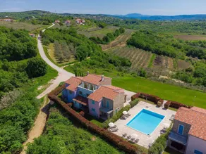 Nice apartment in villa for 6 guests with pool, WIFI, A/C, TV and terrace - Image 3