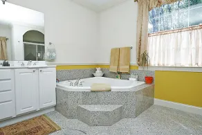 Nice Quiet Family Home - Long Term - Image 5