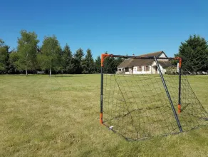 House with private pool on a property with fishing ponds and tennis court - Image 3