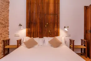 Agroturismo 'Ponent' with Mountain Views, Shared Pool and Wi-Fi - Image 5