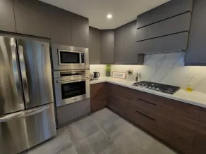 Modern Waterfront Home near Prince Edward County w/ Panoramic Lake Ontario Views - Image 4