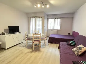 Spacious studio with balcony, ideal for 2 people - Image 4