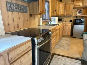 OMG!!! Cozy Log GUEST CABIN on Horse Ranch w Mountain Views. Pet Friendly! - Image 4
