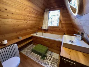 Family Chalet with Fireplace in Vars - Image 3