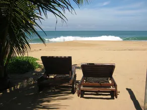 Arcade Beach Hotel - Image 4