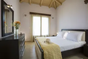 Villa Irida - Image 4