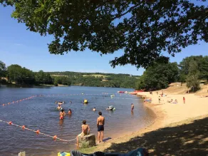 4 GITES of charm 4 **** - The meadow of the vergnes- fishing pond-hollow-limousin - Image 5