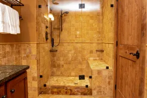 Ski on/Ski off, Convenient, Spacious & Extra Clean, Perfect for Large Families - Image 5
