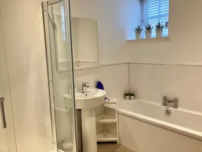 Lovely spacious 2 bedroom, 2 bathroom Mews Cottage, Glasgow - Image 5