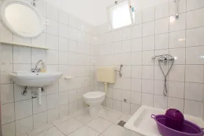 Apartment Arbanija 1122a - Image 3
