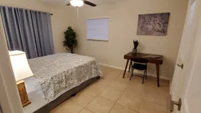 Beachcomber Villa - Your Relaxing Beach Town Getaway - Newly Remodeled, King Bed - Image 4
