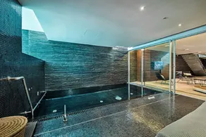 Villa Barcelona a Quarteira - Image 3