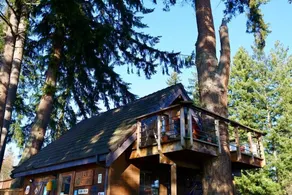 The Nest•Left Foot Farm Goat Dairy•Mt Rainier - Image 5