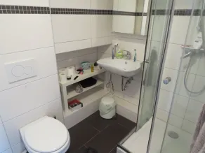 For the small and large family: Charming town house with 2 modern apartments - Image 4