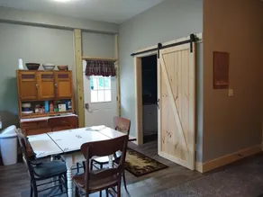 HOCKING HILLS AREA LODGING. Adults/21 & Older Only Getaway. Smoke & Pet Free. - Image 4