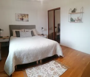 LANGOGNE 5 minutes from Lake Naussac, 7-room holiday home with garden.  - Image 5