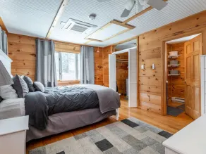 Cozy 2-bedroom Cottage with Access to Bantam Lake - Image 4