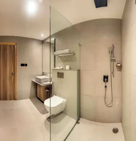 Comfort INN Grand - Kaushambi - Image 2