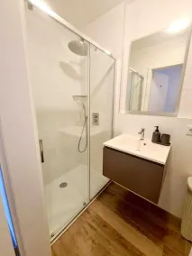 One bedroom Flat in center - Image 2