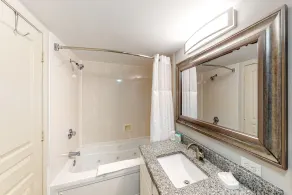 18th floor oceanfront condo w/ central AC, shared pool/hot tub, WiFi, balcony - Image 3